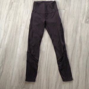 Lululemon maroon leggings size 2
